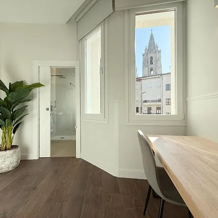 Mk77 Zuloaga アパート