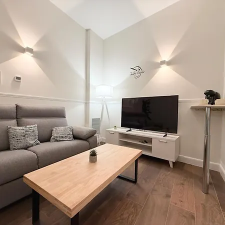 Mk77 Zuloaga アパート