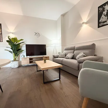 Mk77 Zuloaga アパート