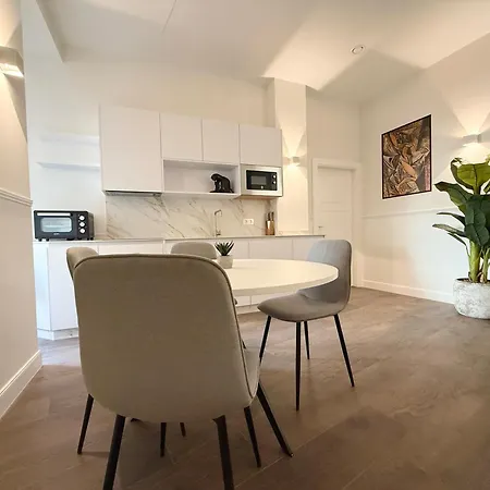 Mk77 Zuloaga アパート