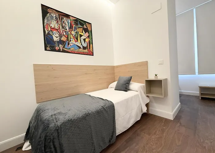 Mk77 Zuloaga דירה לאון